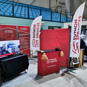 Ruthon Groupin julisteet ja standi messuilla Saimaprint Oy